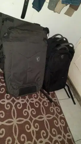 Tas Ransel  gaming ada banyak