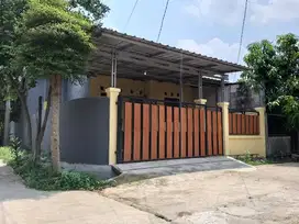 DISEWAKAN RUMAH DI PERUMAHAN GREEN CITAYAM CITY
