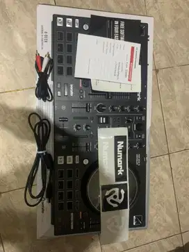 JUAL NUMARK MIXTRACK PLATINUM FX