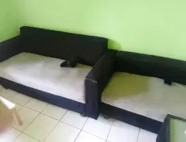 Sofa minimalis ukuran L plus meja