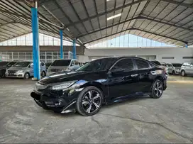 Honda Civic 1.5 TURBO SEDAN CVT 2016