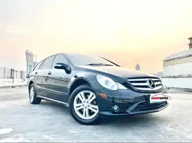 Mercedes Benz R280 Tahun 2009 Automatic Hitam