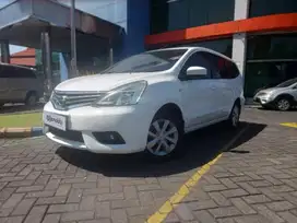 DP RENDAH Nissan Grand livina 1.5 XV Bensin Matic 2015 Putih pbo