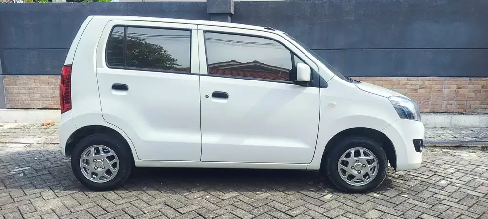 Suzuki Karimun Wagon R 2019 Bensin Low KM