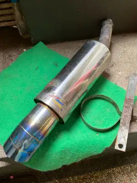 Muffler dan resonator mobil bekas