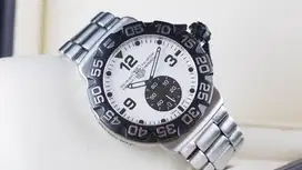 Tag Heuer Formula 1 F1 Grande Date Quartz Panda Dial 44MM