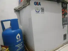 Tabung Gas Warna Biru