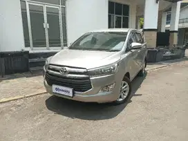 Pajak Panjang - KIJANG INNOVA 2.4 V Solar A/T 2017 SILVER