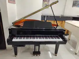 Baby Grand Piano Yamaha GB1K Disclavier