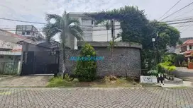 JUAL RUMAH STRATEGIS , DUKUH KUPANG , SBY