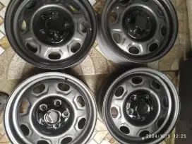 Velg 15 kaleng taruna 5x114 crv innova rush