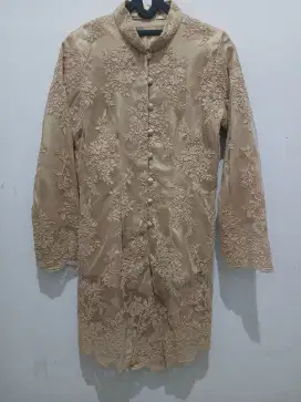 Kebaya cream cantik