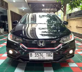 DP 22 JT * HONDA CITY E MATIC 2018.