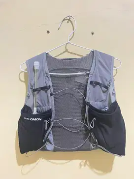 Running vest salomon