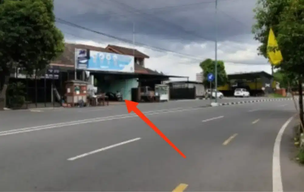 Rumah utk Usaha di Pinggir Jalan Nasional Kota Jogja