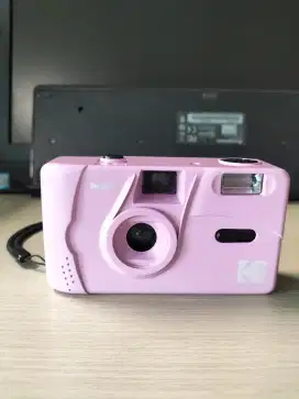 Di Jual Camera, Kamera Analog Kodak M35 Pink