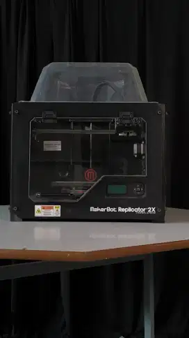 Printer 3D makerbot replicator 2x