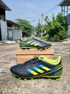 Sepatu Bola Adidas Copa Sense