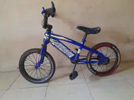 Sepeda bmx anak ukuran 16