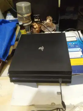 PS 4 pro 1 TB HDR SERI 72 YG TERBARU