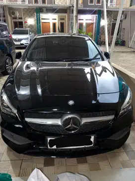 Mercedes-Benz CLA200 2017 Bensin