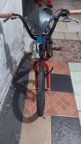 Sepeda model bmx ada lampunya