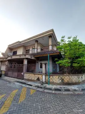 Dijual Rumah Pakuwon City Griya Asri Hook Bagus Terawat Siap Huni