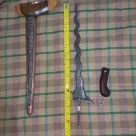 Keris sengkelat luk 13. TUS tangguh utuh sepuh