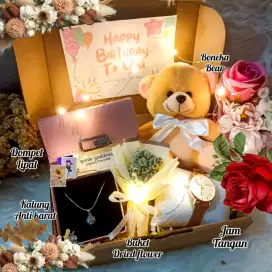 Kado Cewek Hampers Ultah Anniversary