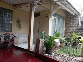 Dijual rumah second murah LT 120 di komplek perumahan cinere Depok