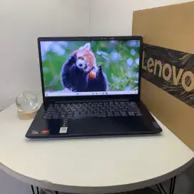 Laptop Lenovo Ideapad Slim 3 | Ryzen 3 gen 12 | 8GB | 512SSD