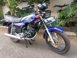 Di jual Motor RX king 2004 biru standar