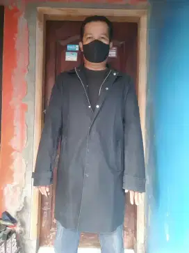 ZARA MAN LONG COAT