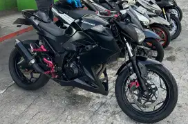 Kawasaki Ninja Z250 FI Black 2 Cylinder