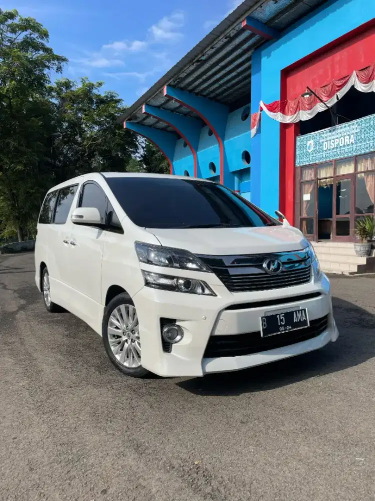 Dijual Toyota Vellfire ZG AT murah, siap mudik dan Pajak panjang