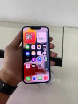 I phone 13 128 GB Garansi resmi IBOX