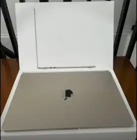 Macbook Air M2 512gb 13 inch