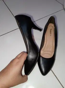 Jual pantofel wanita