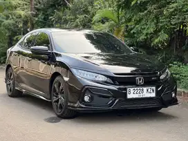 HONDA CIVIC RS HATCHBACK TURBO CVT 2021 HITAM