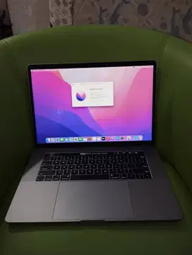 Macbook Pro 15 inch 2019 CTO i9 16 500GB