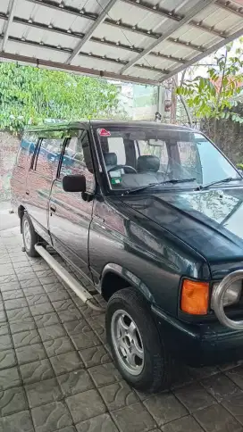 Isuzu Panther Tahun 1996