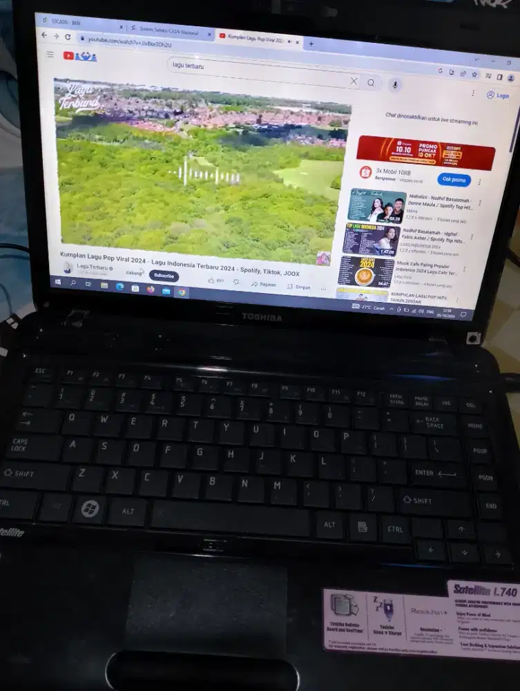 Laptop Toshiba L740