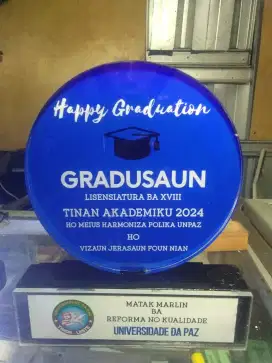 Plakat akrilik murah