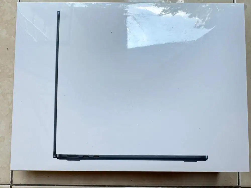 Macbook Air 13 inch M2 New iBox
