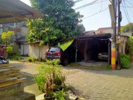 Dijual tanah berikut bangunan standar