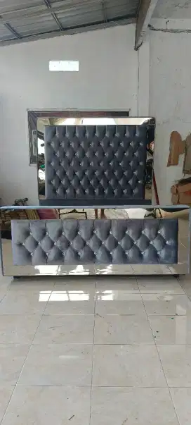 Divan sandaran mewah 180x200