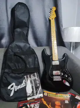 Fender Stratocaster Blacktop Mexico 2011 Lengkap