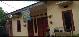 Di jual rumah plus toko