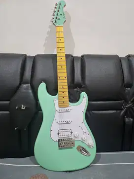 Gitar Elektrik merk Scorpion model Stratocaster Tipe SS-120