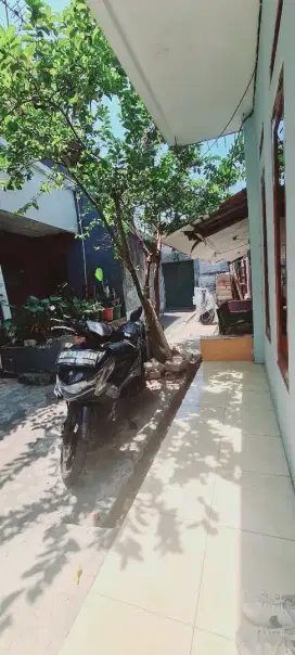 Disewakan rumah jl. Sayuti 2 Percetakan Negara